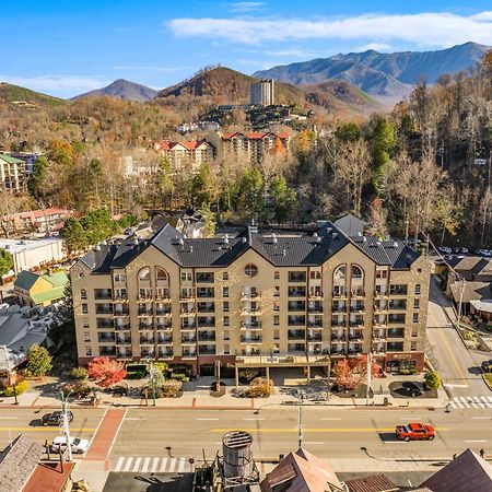 Black Bear Inn & Suites Гатлинбург Экстерьер фото