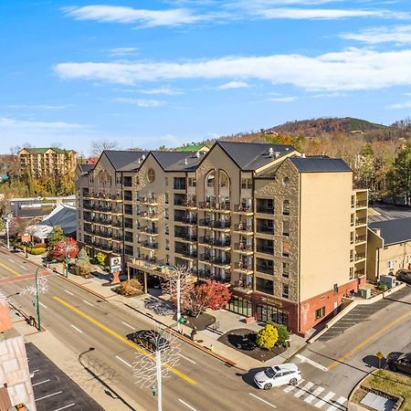 Black Bear Inn & Suites Гатлинбург Экстерьер фото
