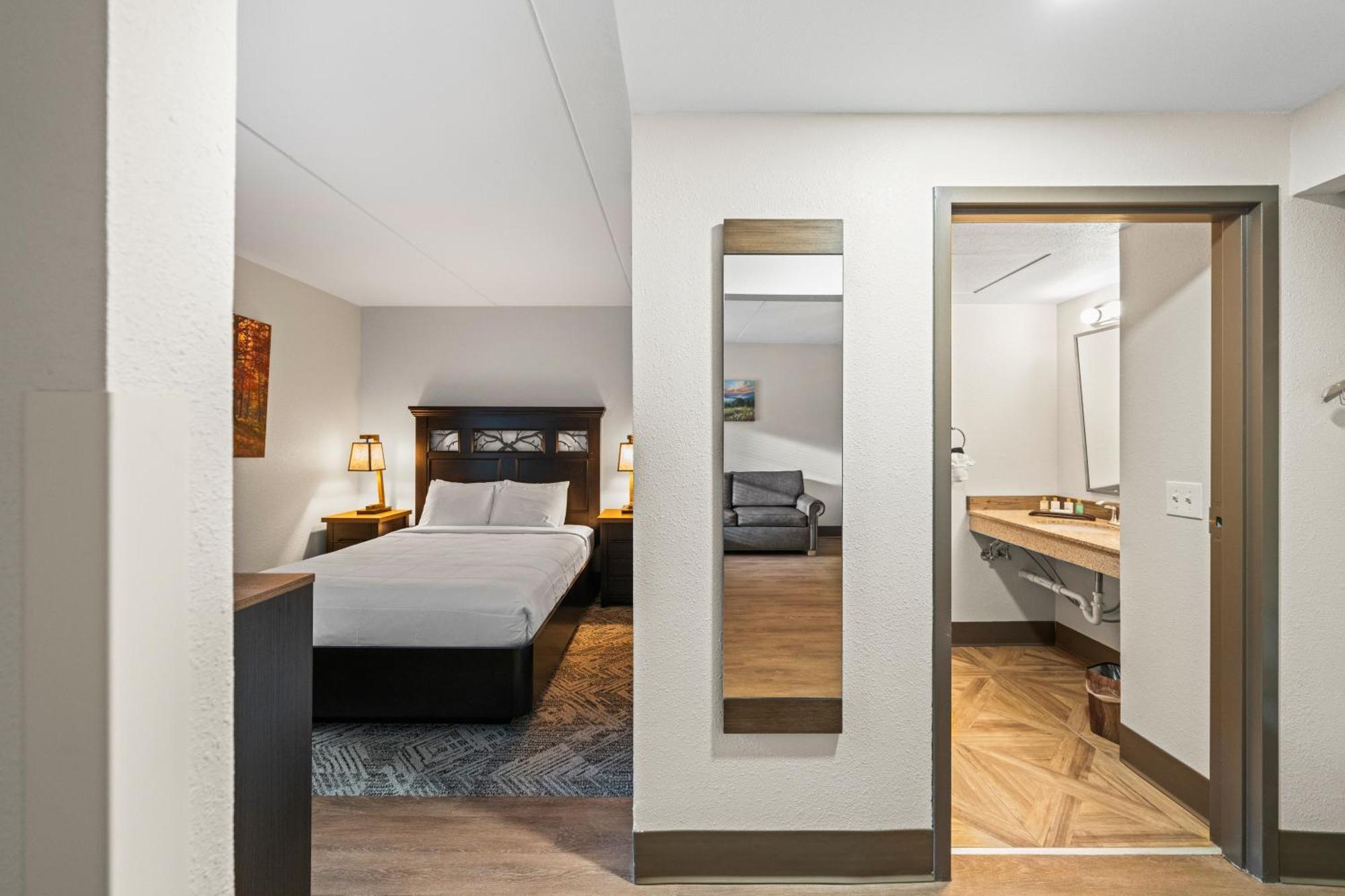 Black Bear Inn & Suites Гатлинбург Экстерьер фото