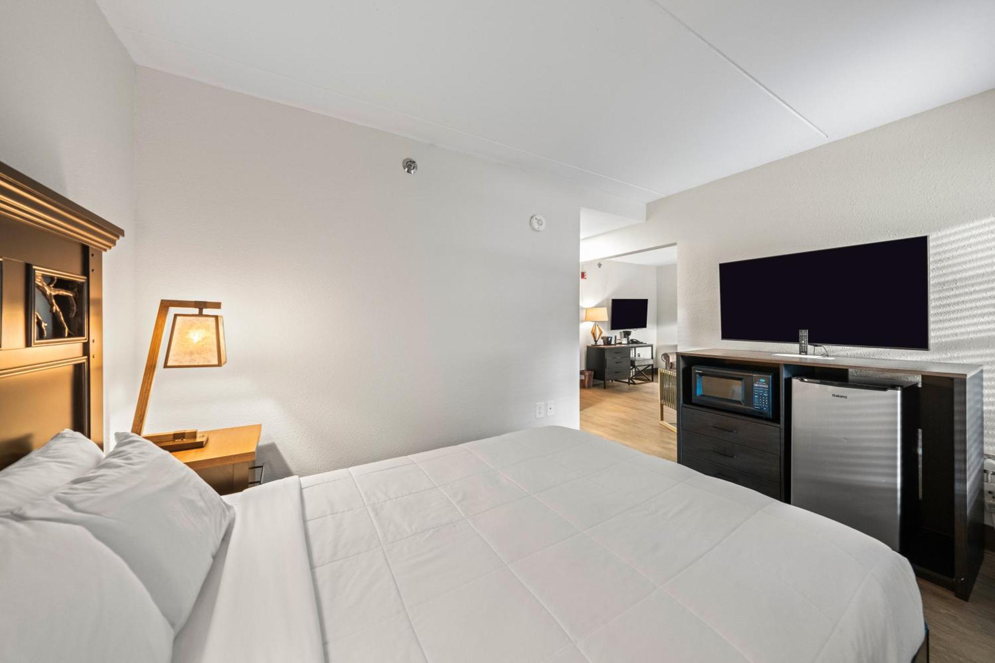 Black Bear Inn & Suites Гатлинбург Экстерьер фото